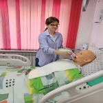 Участники студенческих отрядов в рамках гранта бесплатно осваивают в ББМК профессию "Младшая медицинская сестра по уходу за больными"